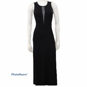 ✨ MONTEAU Los Angeles Black Maxi-Dress✨
